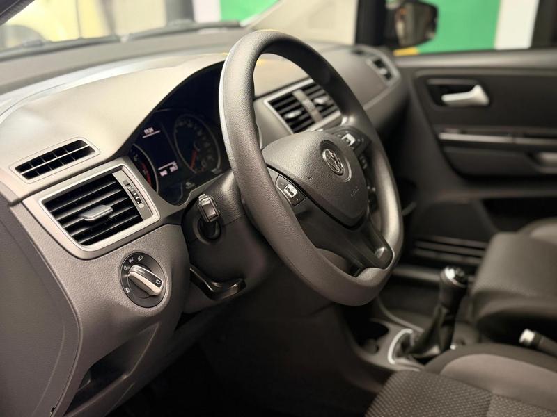 Volkswagen Fox Connect Mb - foto 10