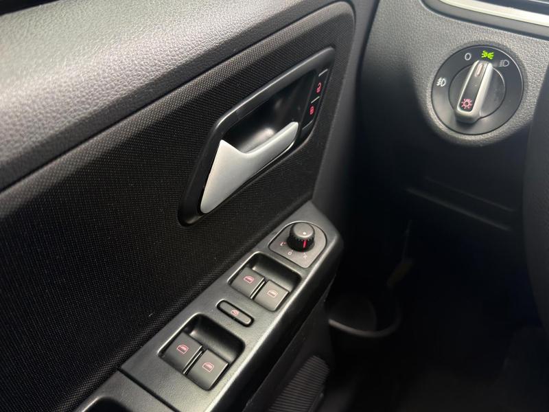 Volkswagen Fox Connect Mb - foto 16