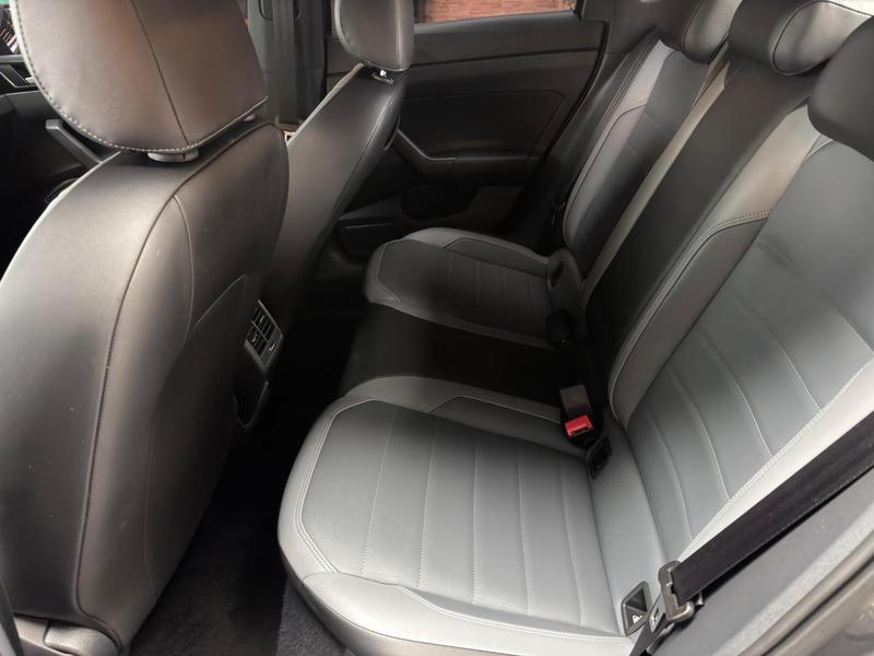 Volkswagen Nivus Hl TSI - foto 15