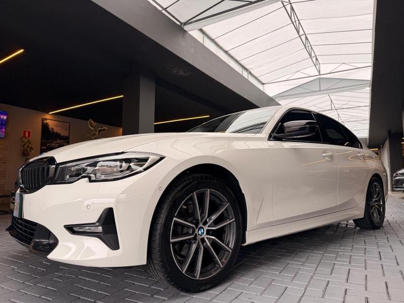 BMW 320i - foto 7