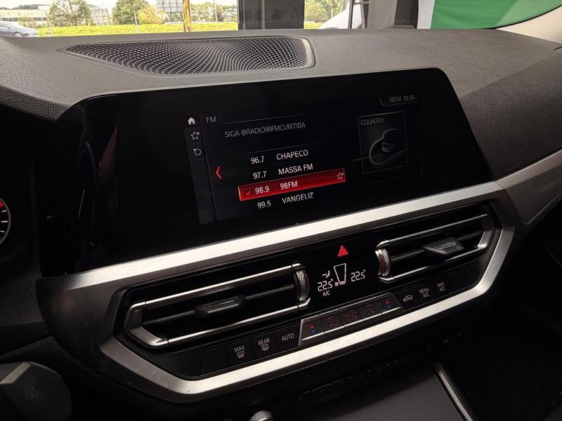 BMW 320i - foto 19