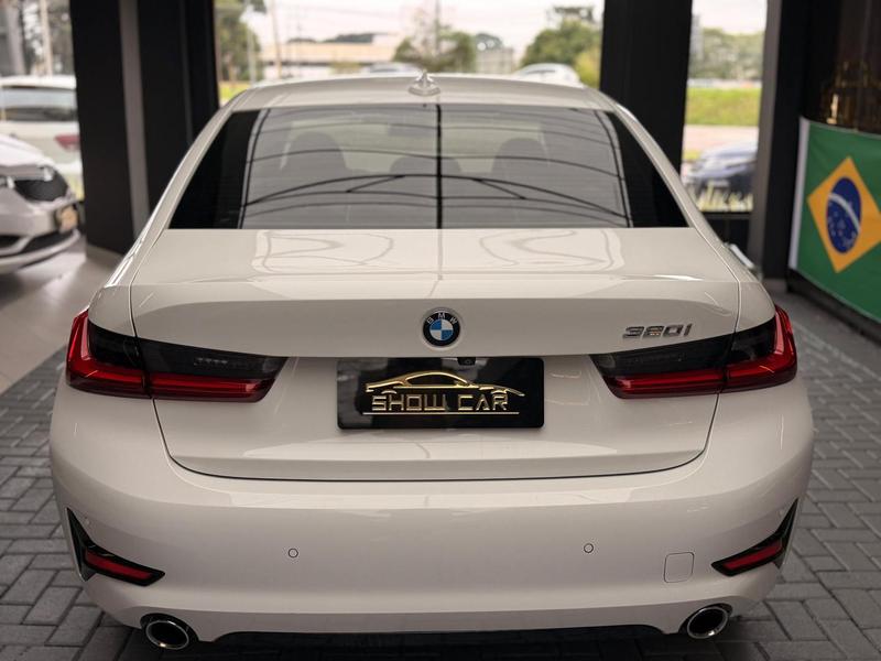 BMW 320i - foto 5