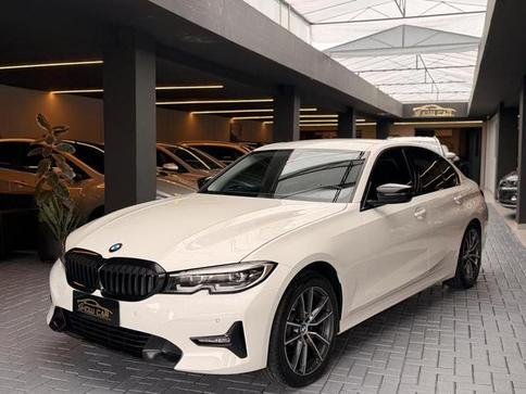 BMW 320I 