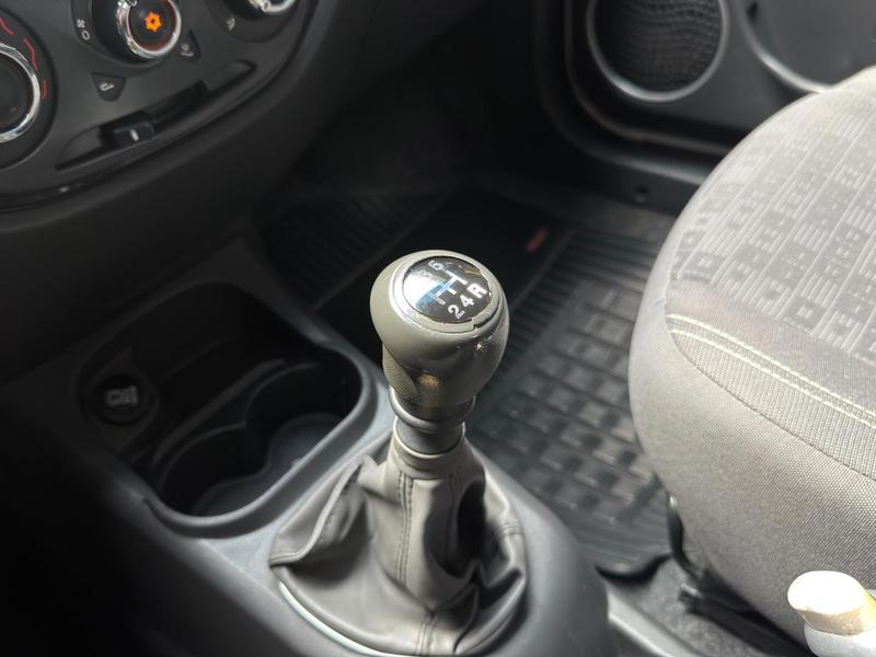 Fiat Palio Attractiv 1.0 - foto 15