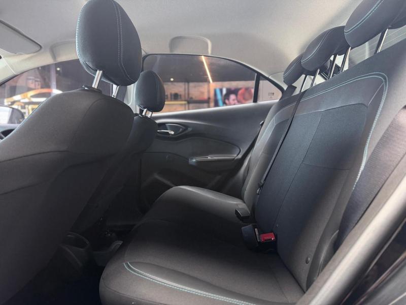 Chevrolet Onix Hatch LT 1.0 8V Flexpower 5P Mec. - foto 17