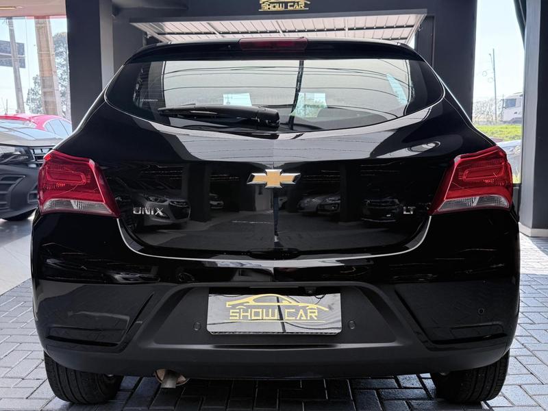 Chevrolet Onix Hatch LT 1.0 8V Flexpower 5P Mec. - foto 5