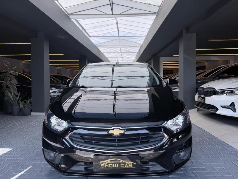 Chevrolet Onix Hatch LT 1.0 8V Flexpower 5P Mec. - foto 2