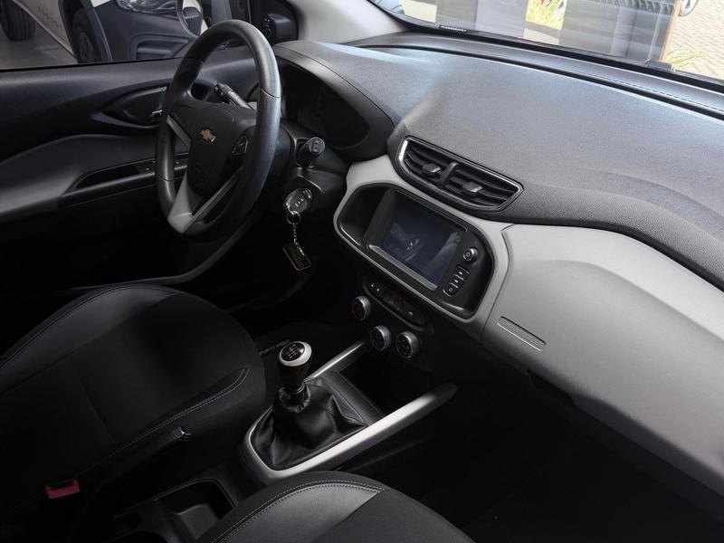 Chevrolet Onix Hatch LT 1.0 8V Flexpower 5P Mec. - foto 13
