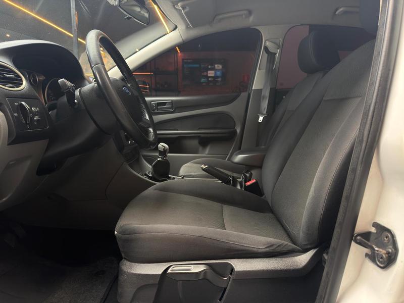 Ford Focus Hc Flex - foto 11