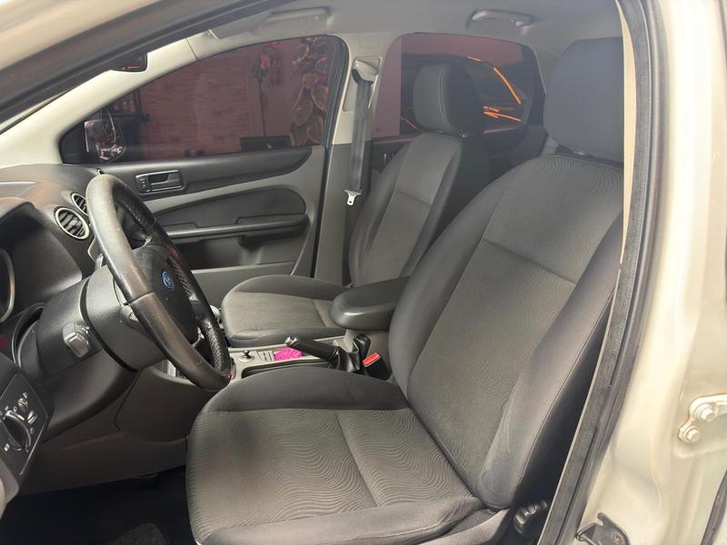 Ford Focus Hc Flex - foto 13