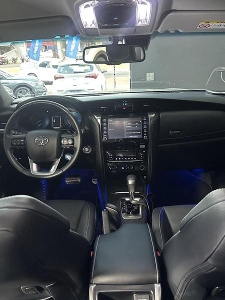Toyota SW4 Dsl 4X4 Srx At 5s - foto 15