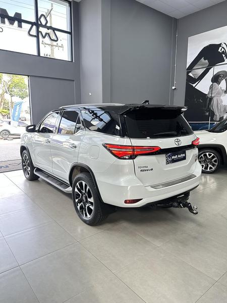 Toyota SW4 Dsl 4X4 Srx At 5s - foto 5