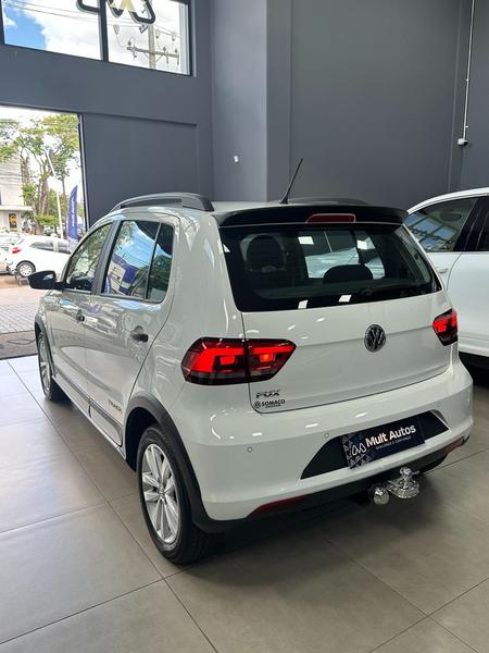 Volkswagen Fox 1.0 MPI Track 12V Flex - foto 6