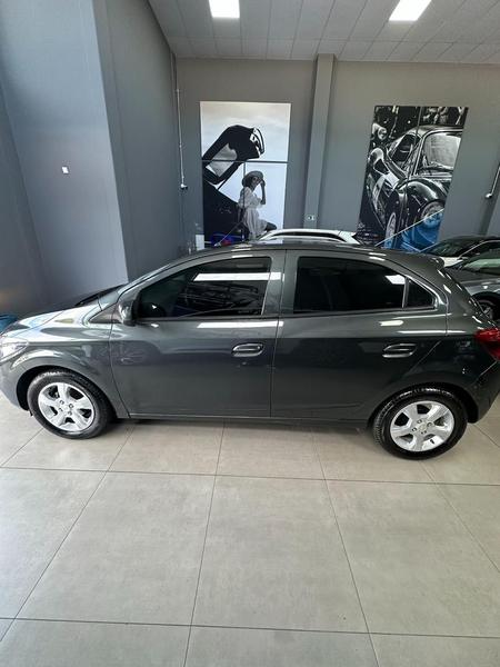 Chevrolet Onix 1.4 LT - foto 5