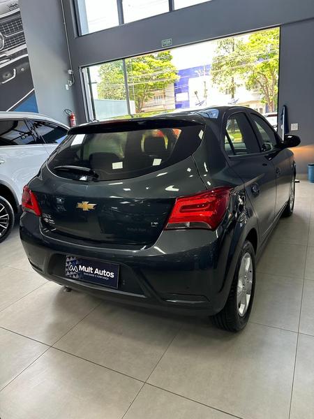 Chevrolet Onix 1.4 LT - foto 6
