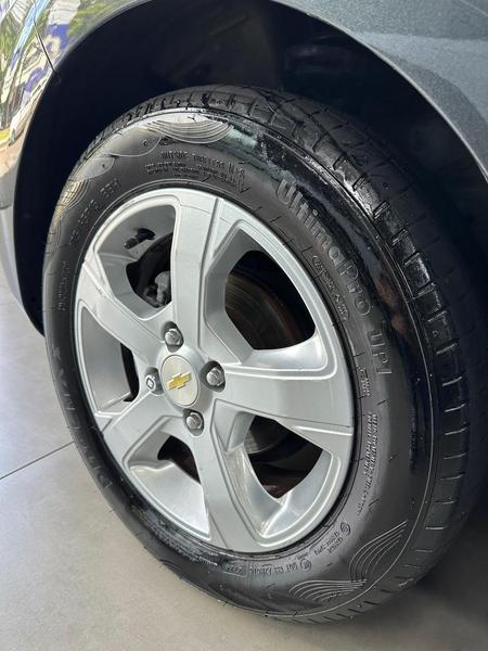 Chevrolet Onix 1.4 LT - foto 12