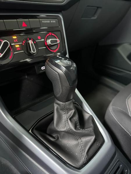 Volkswagen T-Cross 200 TSI Automático - foto 10