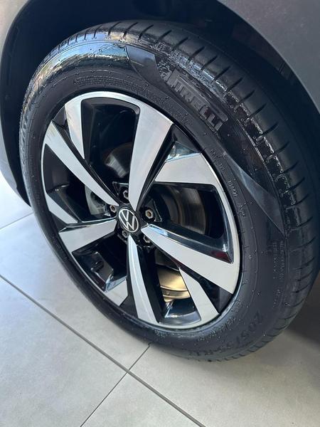 Volkswagen Nivus Highline 1.0 200 TSI Flex Aut. - foto 16