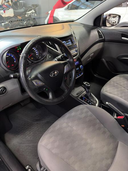 Hyundai HB20S 1.6 Premium 16V Flex 4P Automático - foto 17
