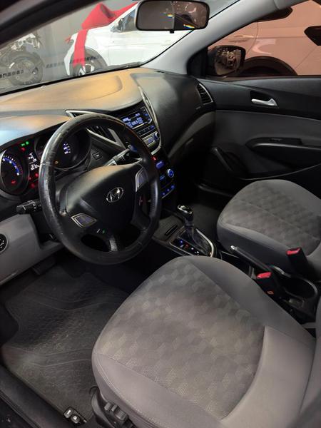 Hyundai HB20S 1.6 Premium 16V Flex 4P Automático - foto 9