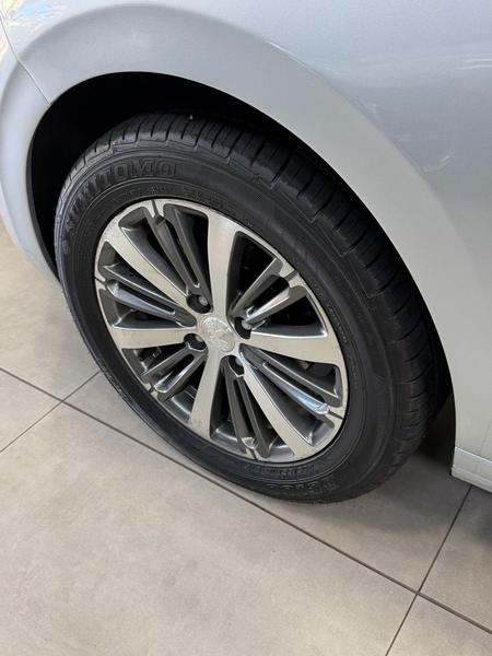 Peugeot 208 1.6 Griffe 16V Flex 4P Automático - foto 8