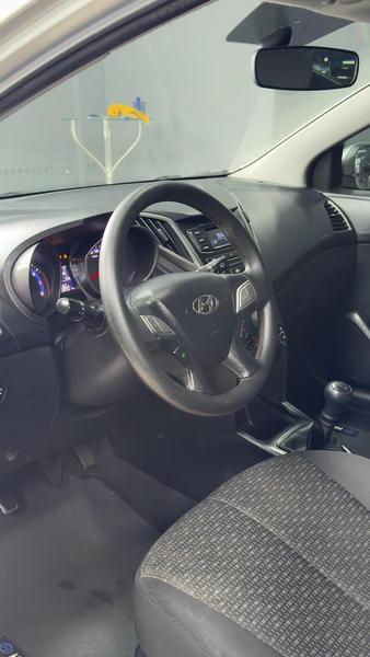 Hyundai HB20 1.0 Comfort - foto 13