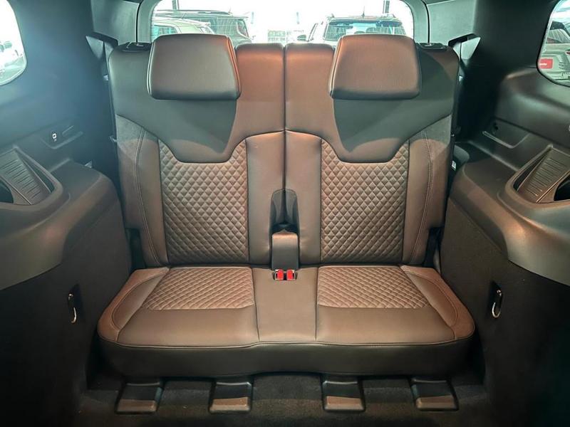 Jeep Commander Overland Td380 2.0 4X4 Die Automático - foto 19