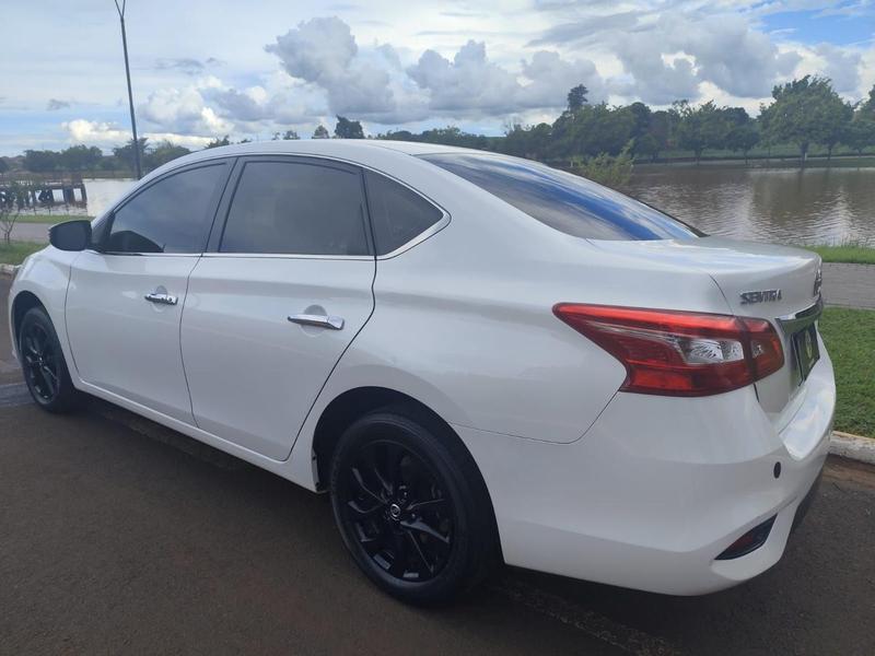 Nissan Sentra 20s Flex - foto 7