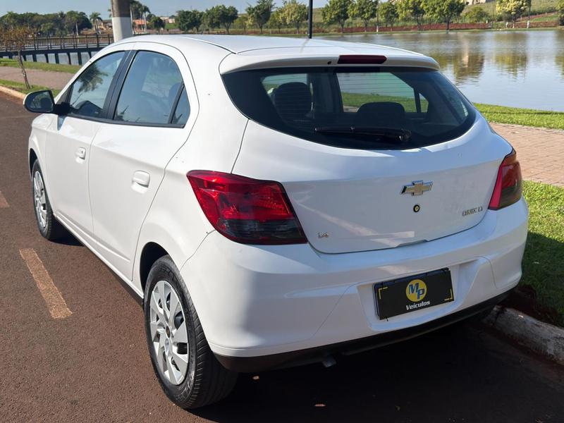 Chevrolet Onix LT 1.4 ? - foto 7