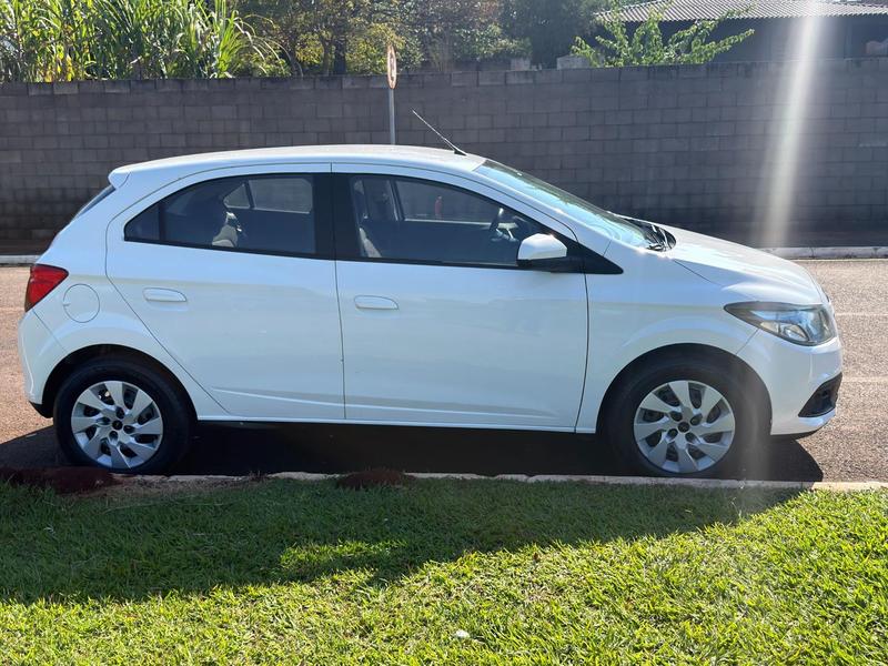 Chevrolet Onix LT 1.4 ? - foto 4