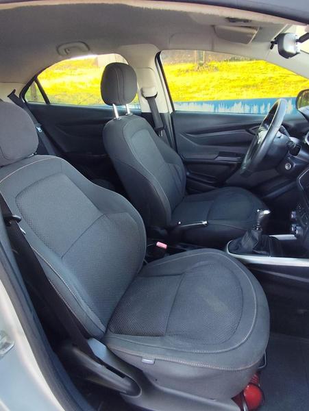 Chevrolet Onix 1.0 Mt LT - foto 11