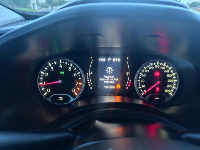 Jeep Renegade 1.8 16V Flex Sport 4P Automático - foto 9