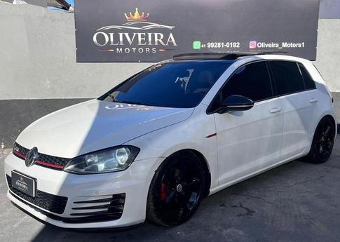 VOLKSWAGEN GOLF HIGHLINE AA