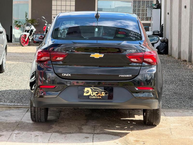 Chevrolet Onix Plus 10tat - foto 5