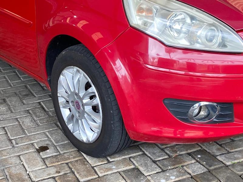 Fiat Idea Attractive 1.4 - foto 2