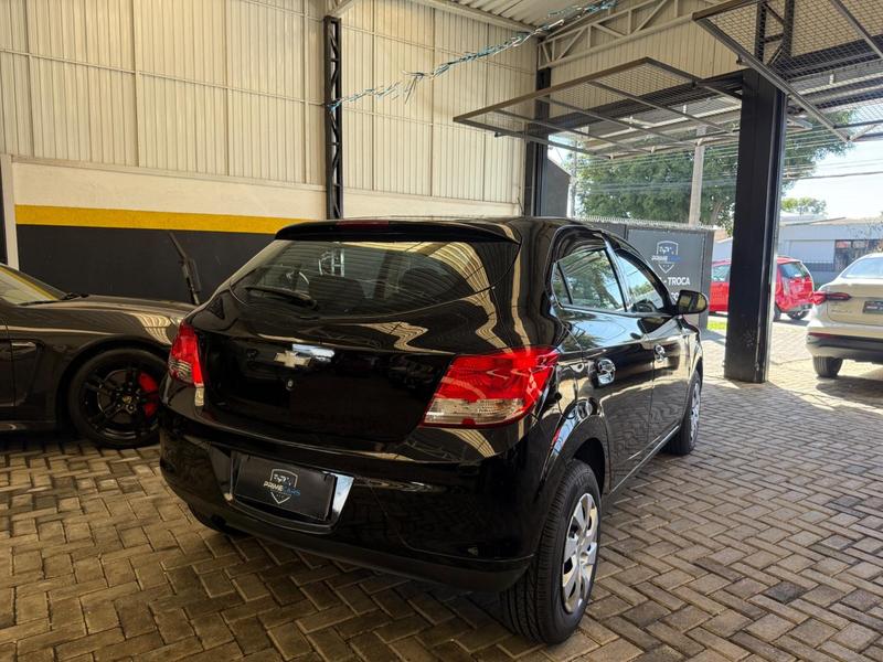 Chevrolet Onix 1.0 LT 8V Flex 4P Manual - foto 18