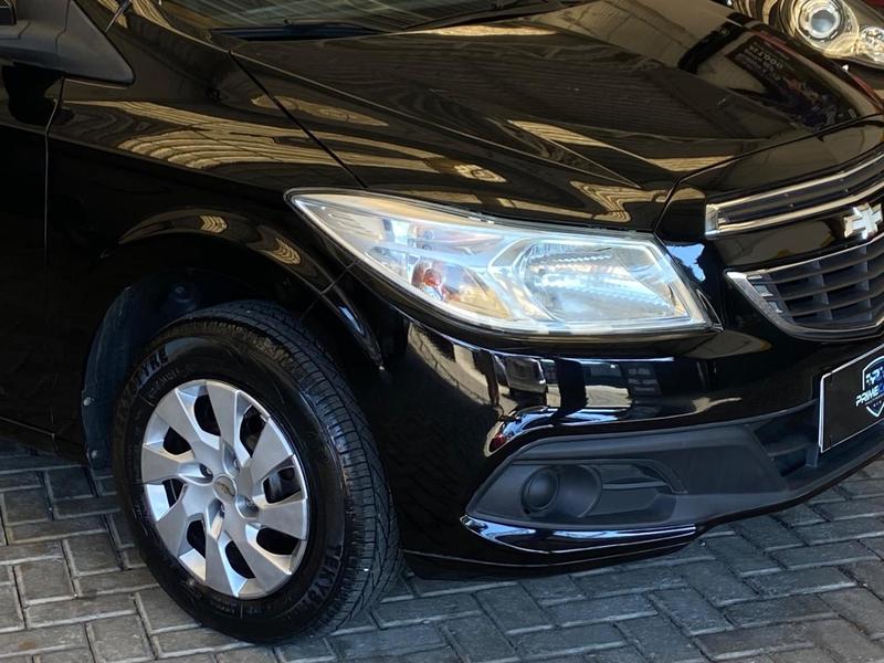 Chevrolet Onix 1.0 LT 8V Flex 4P Manual - foto 2