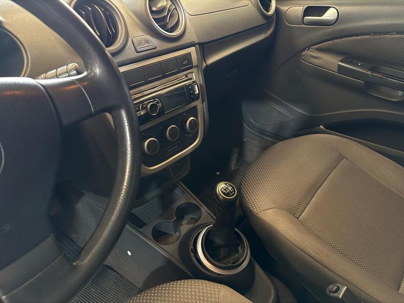 Volkswagen Voyage 1.0 - foto 17