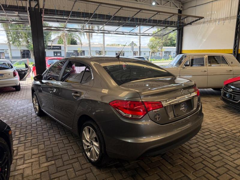 Citroën C4 Lounge A 2l Tend - foto 6