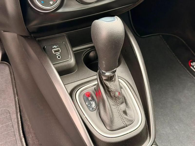 Fiat Cronos Drive 13at - foto 10