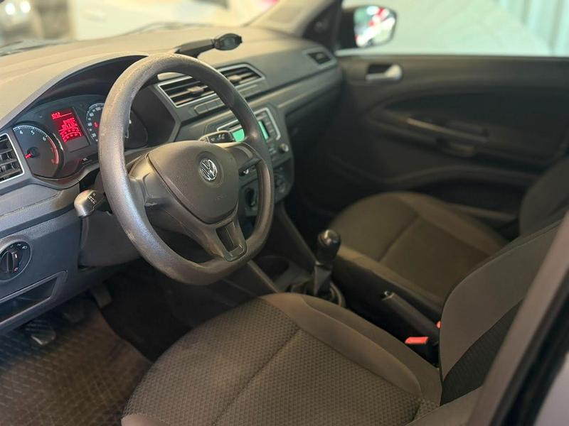 Volkswagen Voyage 16l - foto 6