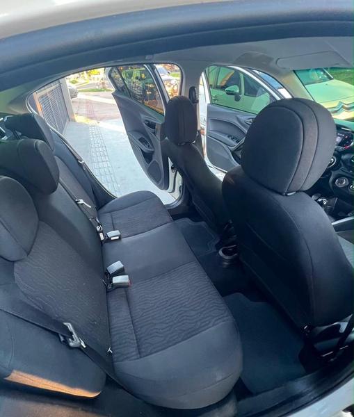 Fiat Cronos Drive 1.3 8V Flex - foto 11