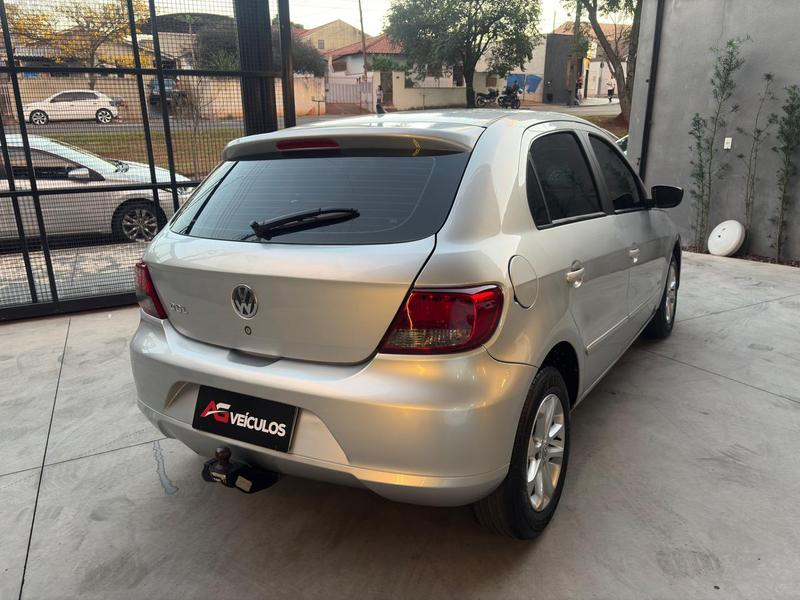 Volkswagen Gol 1.0 - foto 4