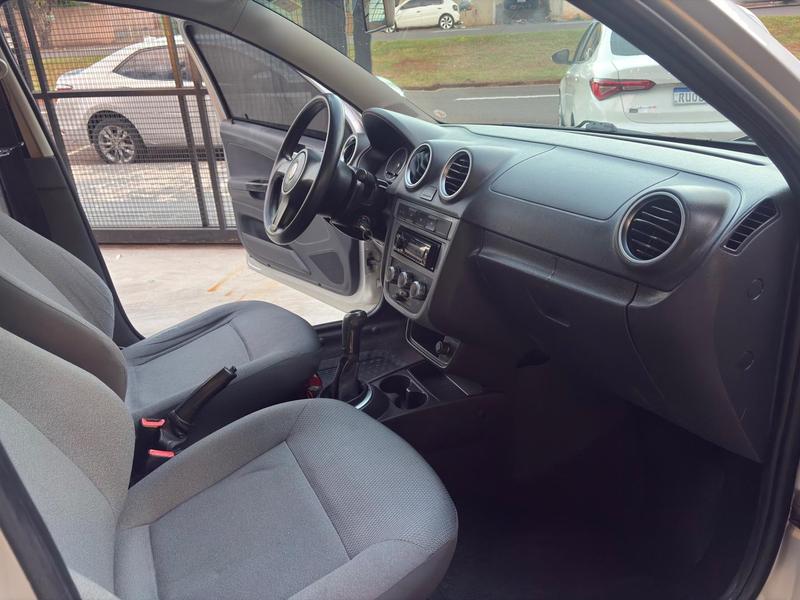Volkswagen Gol 1.0 - foto 10