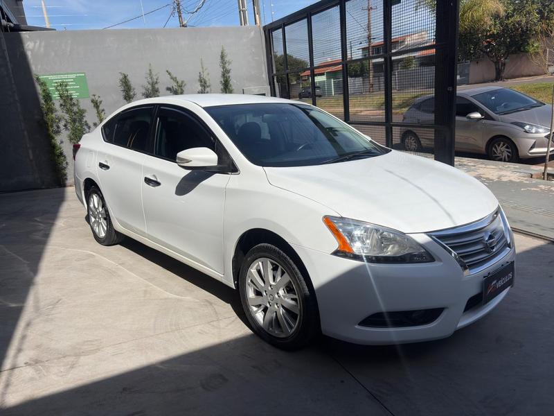 Nissan Sentra 20sl CVT - foto 3