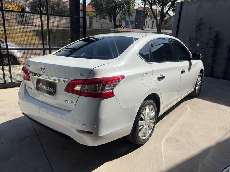 Nissan Sentra 20sl CVT - foto 6