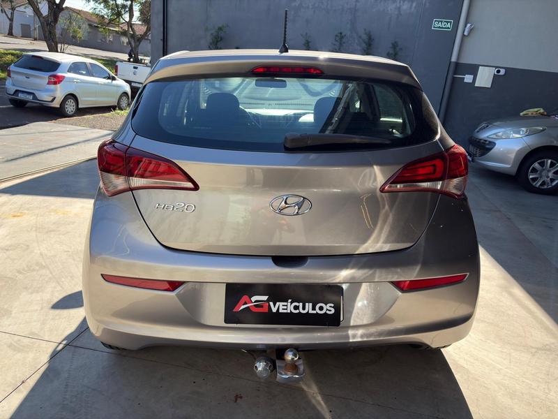Hyundai HB20 1.0 M Comfor - foto 4