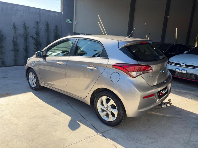 Hyundai HB20 1.0 M Comfor - foto 5