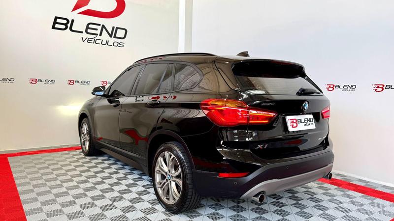 BMW X1 S 20i Active Flex - foto 3