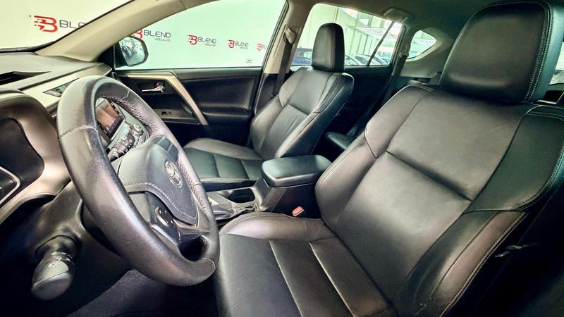 Toyota RAV4 20l 4X4 - foto 10